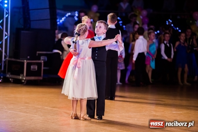 Zdjęcie w galerii na portalu naszraciborz.pl: Dziecięca Karnawałowa Rewia Tańca wiadomości z regionu