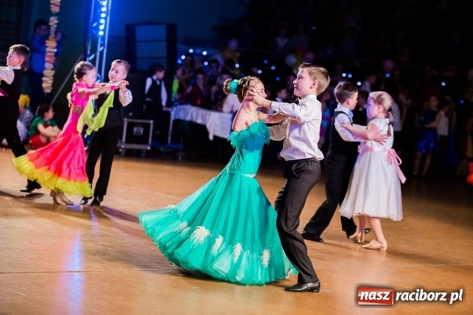 Zdjęcie w galerii na portalu naszraciborz.pl: Dziecięca Karnawałowa Rewia Tańca wiadomości z regionu
