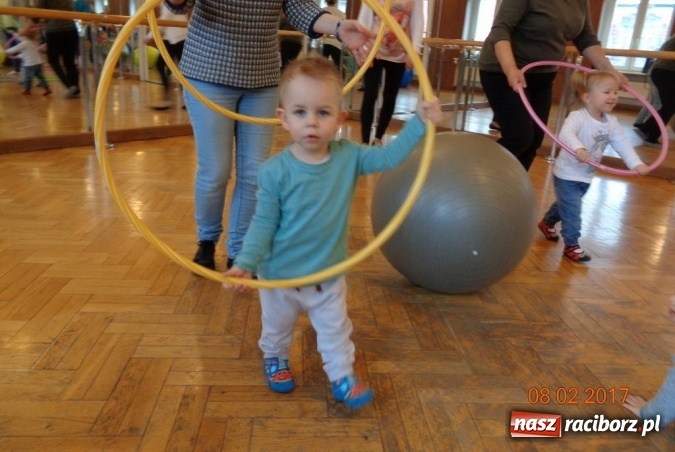 Zdjęcie w galerii na portalu naszraciborz.pl: Zakończenie karnawału w Fiku-miku  wiadomości z regionu