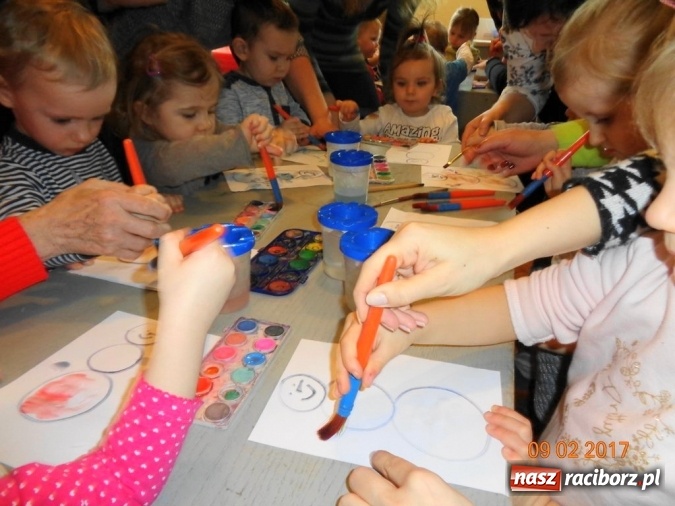 Zdjęcie w galerii na portalu naszraciborz.pl: Zakończenie karnawału w Fiku-miku  wiadomości z regionu