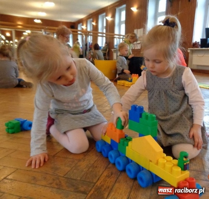 Zdjęcie w galerii na portalu naszraciborz.pl: Zakończenie karnawału w Fiku-miku  wiadomości z regionu