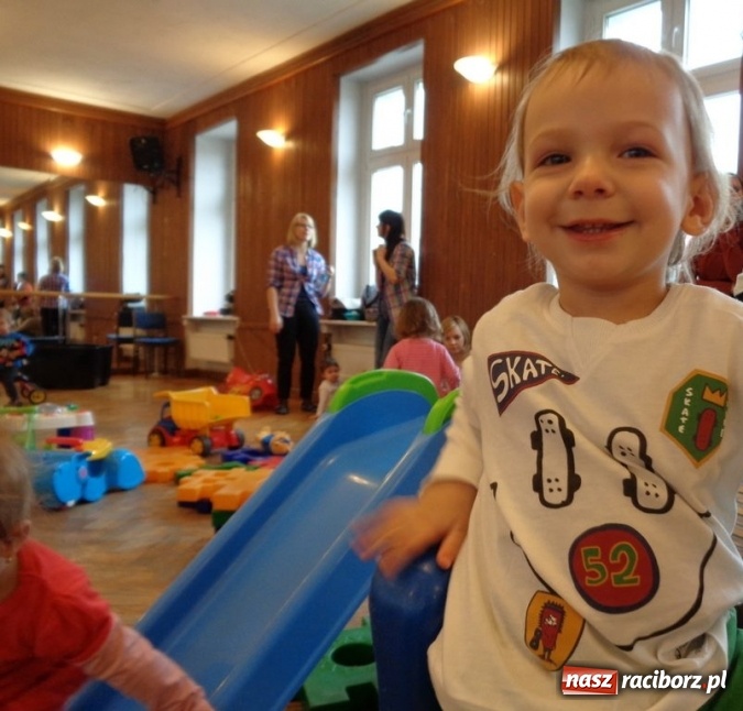 Zdjęcie w galerii na portalu naszraciborz.pl: Zakończenie karnawału w Fiku-miku  wiadomości z regionu