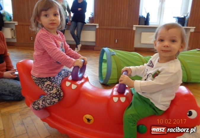 Zdjęcie w galerii na portalu naszraciborz.pl: Zakończenie karnawału w Fiku-miku  wiadomości z regionu