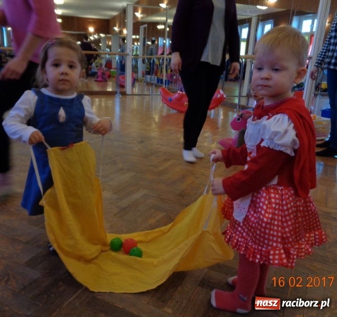 Zdjęcie w galerii na portalu naszraciborz.pl: Zakończenie karnawału w Fiku-miku  wiadomości z regionu