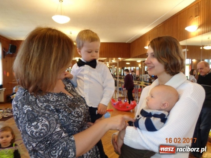 Zdjęcie w galerii na portalu naszraciborz.pl: Zakończenie karnawału w Fiku-miku  wiadomości z regionu