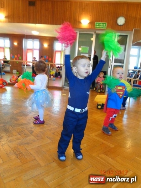 Zdjęcie w galerii na portalu naszraciborz.pl: Zakończenie karnawału w Fiku-miku  wiadomości z regionu