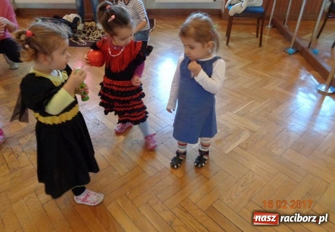 Zdjęcie w galerii na portalu naszraciborz.pl: Zakończenie karnawału w Fiku-miku  wiadomości z regionu