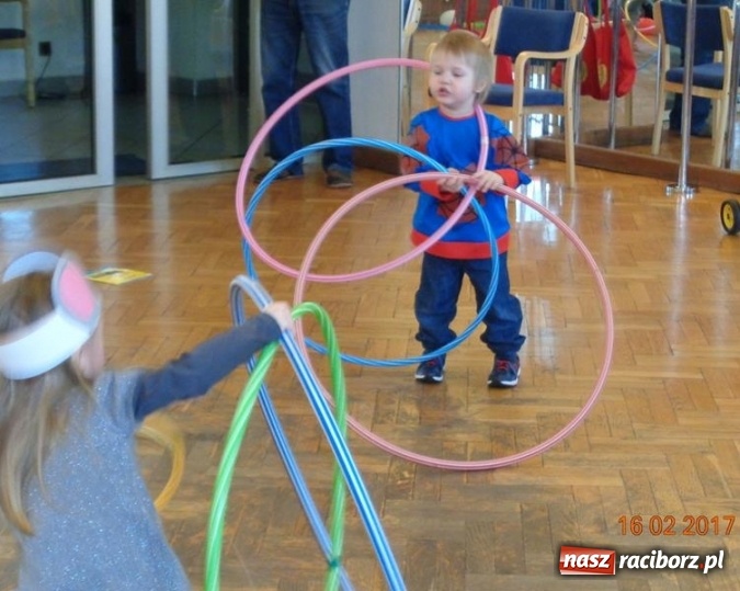 Zdjęcie w galerii na portalu naszraciborz.pl: Zakończenie karnawału w Fiku-miku  wiadomości z regionu