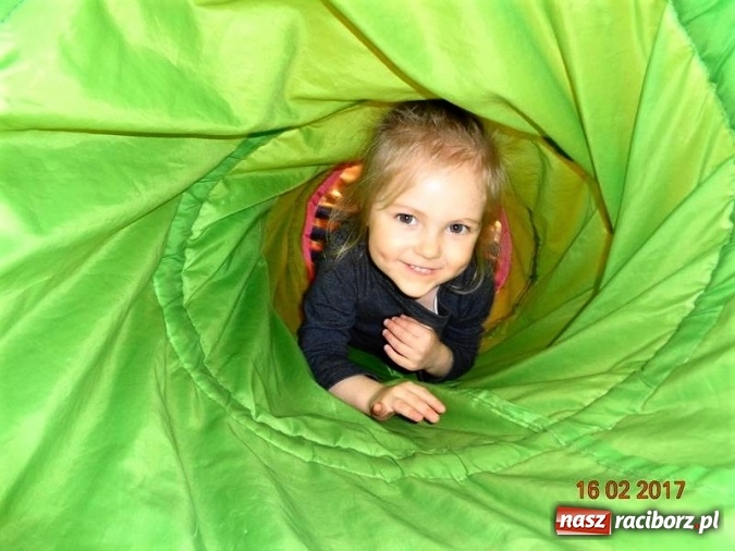 Zdjęcie w galerii na portalu naszraciborz.pl: Zakończenie karnawału w Fiku-miku  wiadomości z regionu