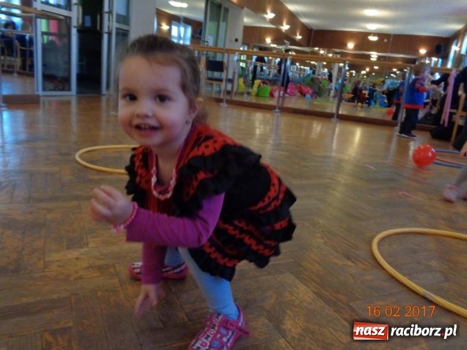 Zdjęcie w galerii na portalu naszraciborz.pl: Zakończenie karnawału w Fiku-miku  wiadomości z regionu