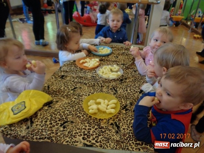 Zdjęcie w galerii na portalu naszraciborz.pl: Zakończenie karnawału w Fiku-miku  wiadomości z regionu
