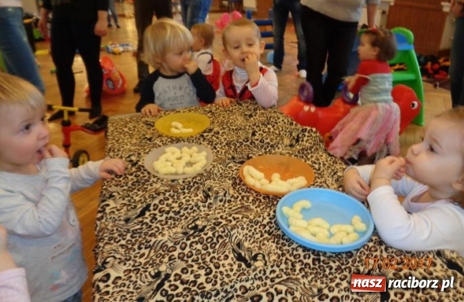 Zdjęcie w galerii na portalu naszraciborz.pl: Zakończenie karnawału w Fiku-miku  wiadomości z regionu