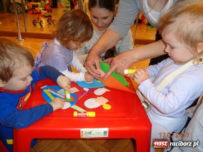 Zdjęcie w galerii na portalu naszraciborz.pl: Zakończenie karnawału w Fiku-miku  wiadomości z regionu