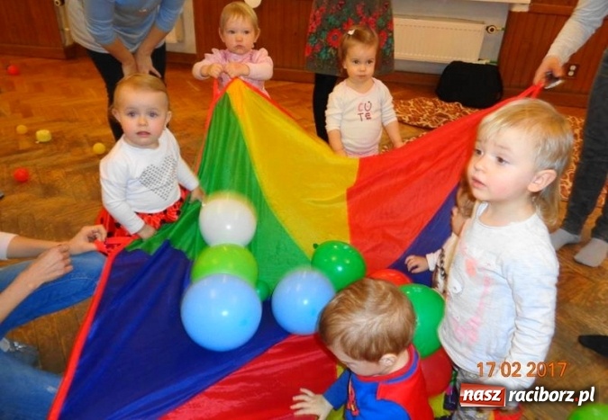 Zdjęcie w galerii na portalu naszraciborz.pl: Zakończenie karnawału w Fiku-miku  wiadomości z regionu