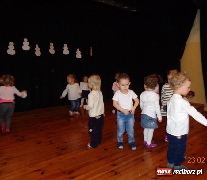 Zdjęcie w galerii na portalu naszraciborz.pl: Zakończenie karnawału w Fiku-miku  wiadomości z regionu