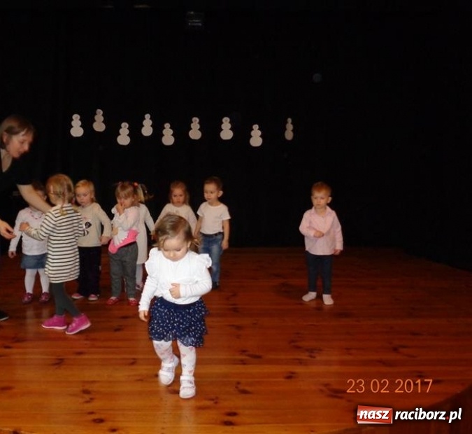 Zdjęcie w galerii na portalu naszraciborz.pl: Zakończenie karnawału w Fiku-miku  wiadomości z regionu