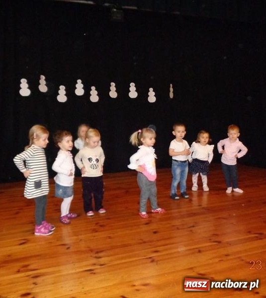 Zdjęcie w galerii na portalu naszraciborz.pl: Zakończenie karnawału w Fiku-miku  wiadomości z regionu