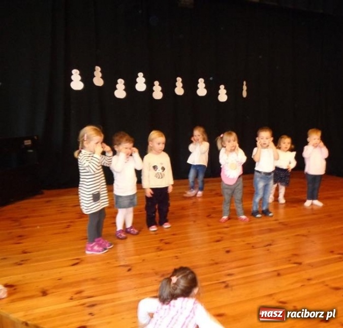 Zdjęcie w galerii na portalu naszraciborz.pl: Zakończenie karnawału w Fiku-miku  wiadomości z regionu