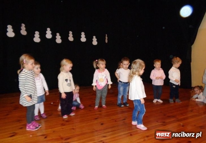 Zdjęcie w galerii na portalu naszraciborz.pl: Zakończenie karnawału w Fiku-miku  wiadomości z regionu