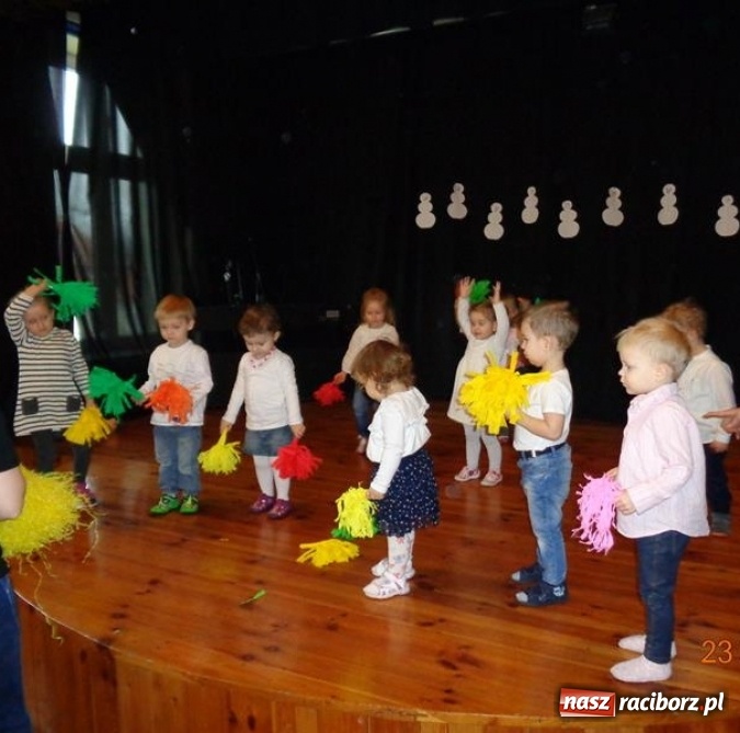 Zdjęcie w galerii na portalu naszraciborz.pl: Zakończenie karnawału w Fiku-miku  wiadomości z regionu