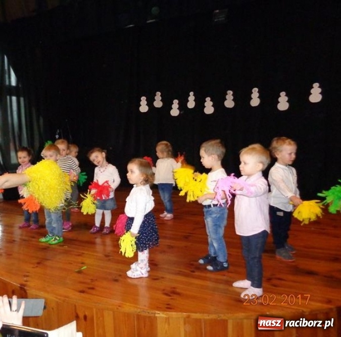 Zdjęcie w galerii na portalu naszraciborz.pl: Zakończenie karnawału w Fiku-miku  wiadomości z regionu