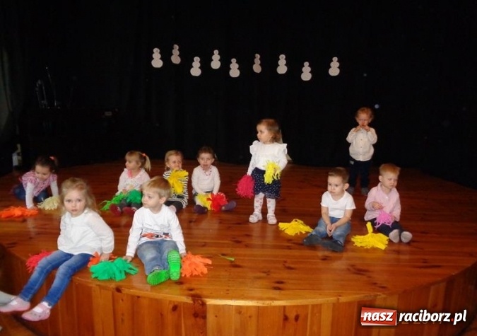 Zdjęcie w galerii na portalu naszraciborz.pl: Zakończenie karnawału w Fiku-miku  wiadomości z regionu