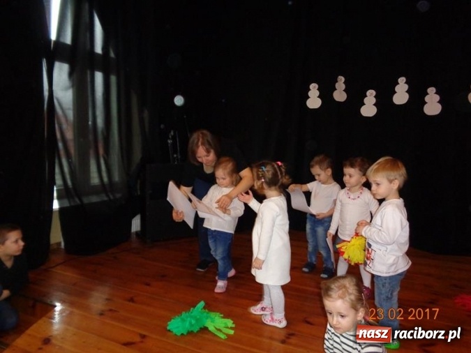 Zdjęcie w galerii na portalu naszraciborz.pl: Zakończenie karnawału w Fiku-miku  wiadomości z regionu