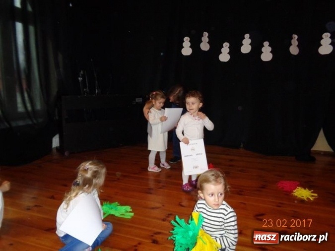 Zdjęcie w galerii na portalu naszraciborz.pl: Zakończenie karnawału w Fiku-miku  wiadomości z regionu