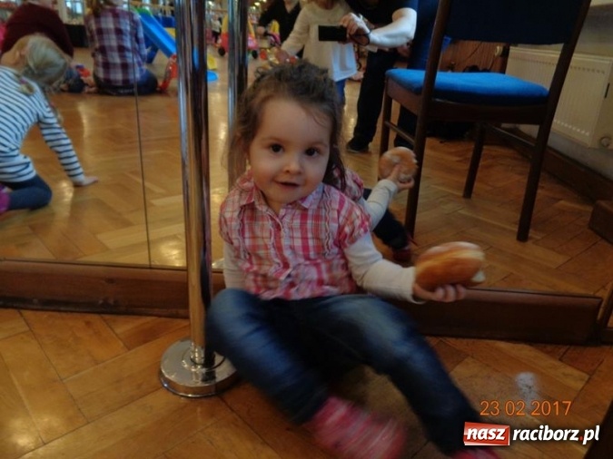 Zdjęcie w galerii na portalu naszraciborz.pl: Zakończenie karnawału w Fiku-miku  wiadomości z regionu