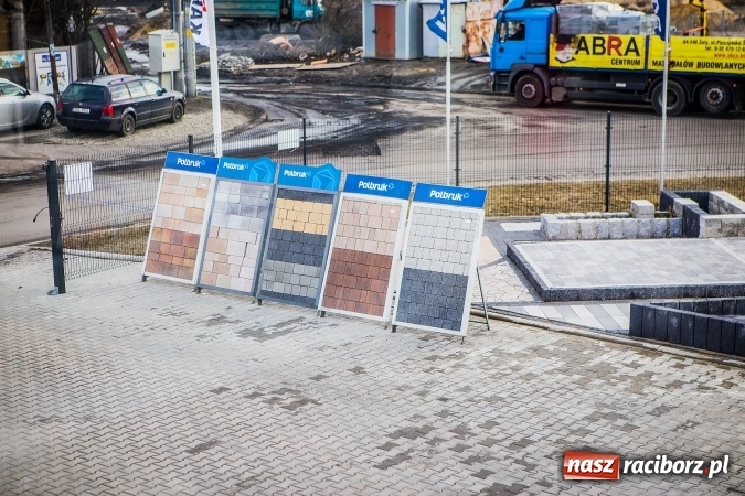 Zdjęcie w galerii na portalu naszraciborz.pl: Hurtownia kamienia naturalnego Bruki Karpiński z nową siedzibą przy ulicy Komunalnej wiadomości z regionu