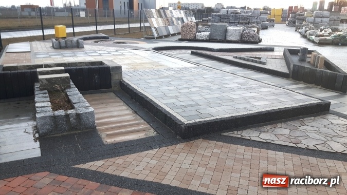 Zdjęcie w galerii na portalu naszraciborz.pl: Hurtownia kamienia naturalnego Bruki Karpiński z nową siedzibą przy ulicy Komunalnej wiadomości z regionu