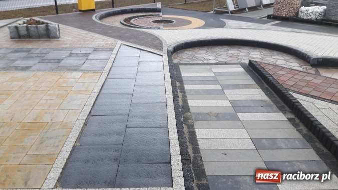 Zdjęcie w galerii na portalu naszraciborz.pl: Hurtownia kamienia naturalnego Bruki Karpiński z nową siedzibą przy ulicy Komunalnej wiadomości z regionu