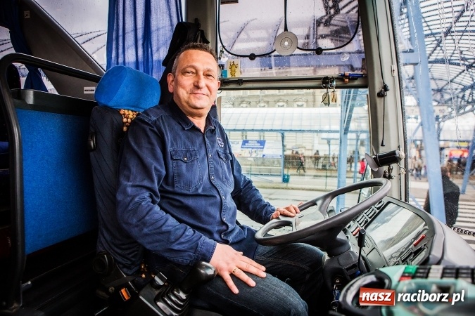 Zdjęcie w galerii na portalu naszraciborz.pl: PKS-em nie tylko po wyznaczonych trasach. Spółka oferuje wynajem autobusów! wiadomości z regionu