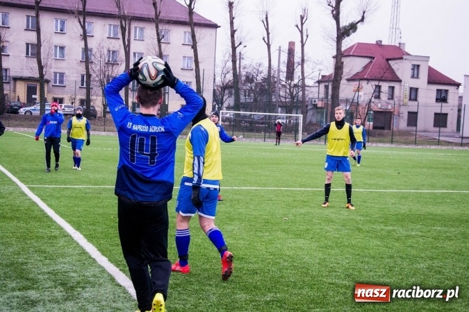 Zdjęcie w galerii na portalu naszraciborz.pl: Pietrowicki Start nie dał szans rezerwom Borucina wiadomości z regionu