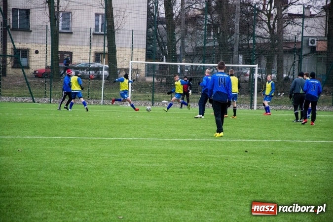 Zdjęcie w galerii na portalu naszraciborz.pl: Pietrowicki Start nie dał szans rezerwom Borucina wiadomości z regionu