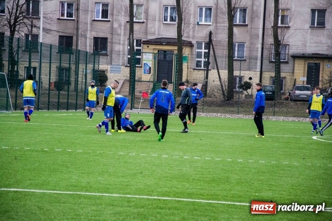 Zdjęcie w galerii na portalu naszraciborz.pl: Pietrowicki Start nie dał szans rezerwom Borucina wiadomości z regionu