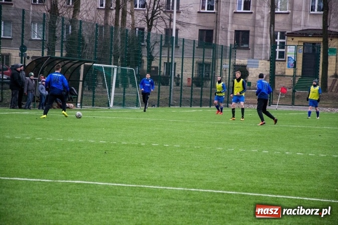 Zdjęcie w galerii na portalu naszraciborz.pl: Pietrowicki Start nie dał szans rezerwom Borucina wiadomości z regionu