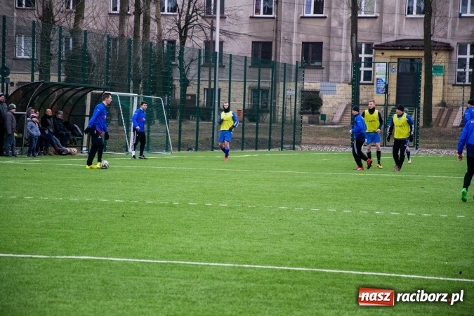 Zdjęcie w galerii na portalu naszraciborz.pl: Pietrowicki Start nie dał szans rezerwom Borucina wiadomości z regionu