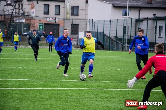 Zdjęcie w galerii na portalu naszraciborz.pl: Pietrowicki Start nie dał szans rezerwom Borucina wiadomości z regionu