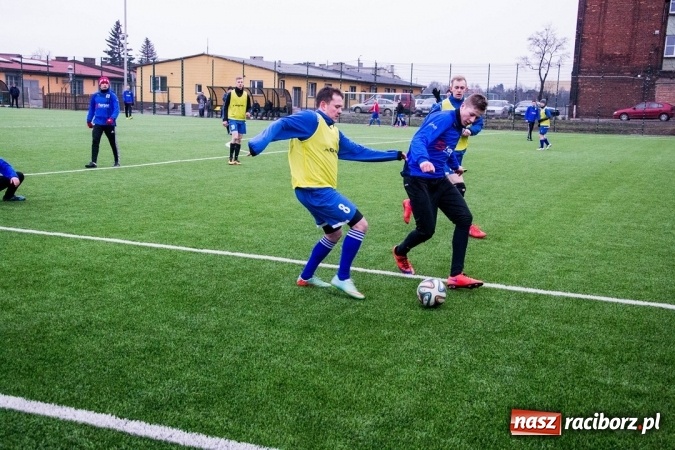 Zdjęcie w galerii na portalu naszraciborz.pl: Pietrowicki Start nie dał szans rezerwom Borucina wiadomości z regionu