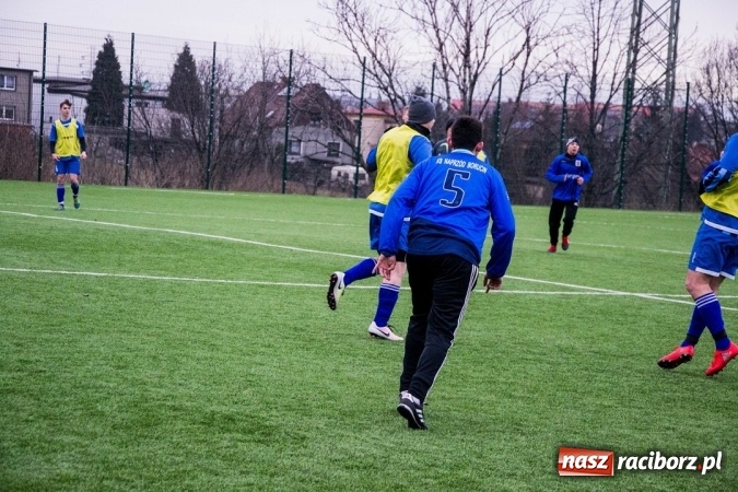 Zdjęcie w galerii na portalu naszraciborz.pl: Pietrowicki Start nie dał szans rezerwom Borucina wiadomości z regionu