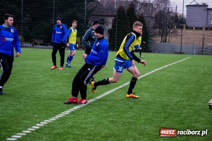 Zdjęcie w galerii na portalu naszraciborz.pl: Pietrowicki Start nie dał szans rezerwom Borucina wiadomości z regionu