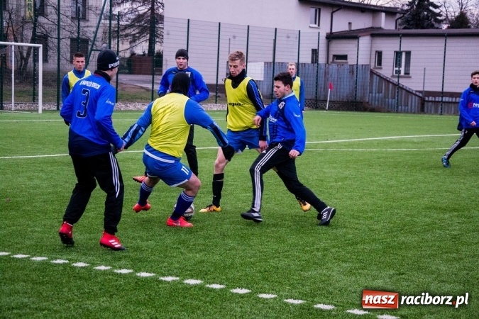 Zdjęcie w galerii na portalu naszraciborz.pl: Pietrowicki Start nie dał szans rezerwom Borucina wiadomości z regionu