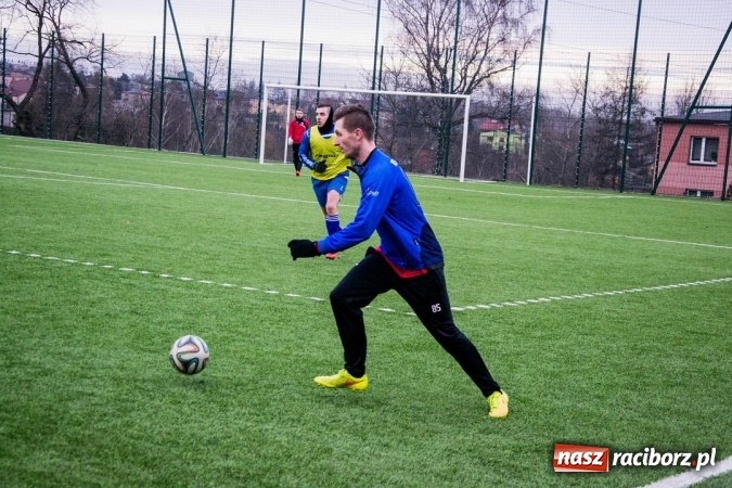 Zdjęcie w galerii na portalu naszraciborz.pl: Pietrowicki Start nie dał szans rezerwom Borucina wiadomości z regionu