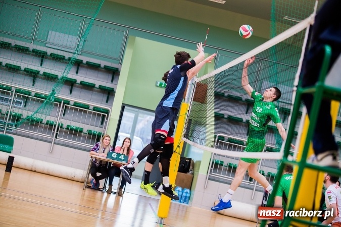 Zdjęcie w galerii na portalu naszraciborz.pl: Siatkarze PWSZ Racibórz awansowali do półfinału Akademickich Mistrzostw Polski wiadomości z regionu