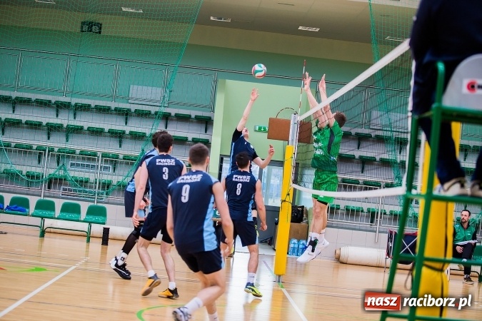 Zdjęcie w galerii na portalu naszraciborz.pl: Siatkarze PWSZ Racibórz awansowali do półfinału Akademickich Mistrzostw Polski wiadomości z regionu