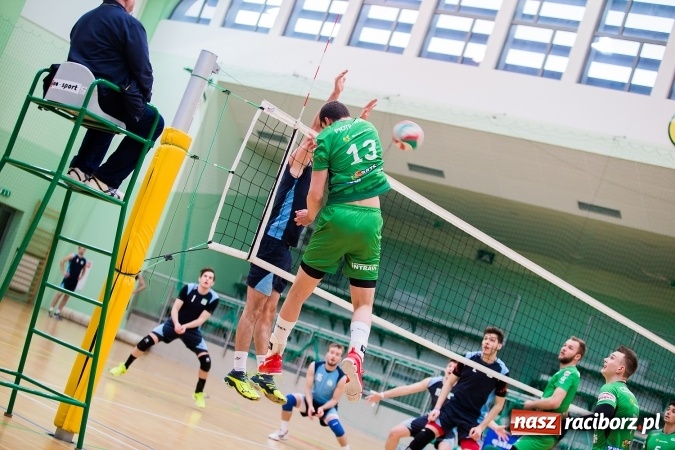 Zdjęcie w galerii na portalu naszraciborz.pl: Siatkarze PWSZ Racibórz awansowali do półfinału Akademickich Mistrzostw Polski wiadomości z regionu