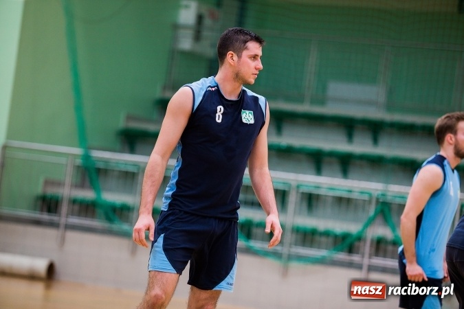 Zdjęcie w galerii na portalu naszraciborz.pl: Siatkarze PWSZ Racibórz awansowali do półfinału Akademickich Mistrzostw Polski wiadomości z regionu