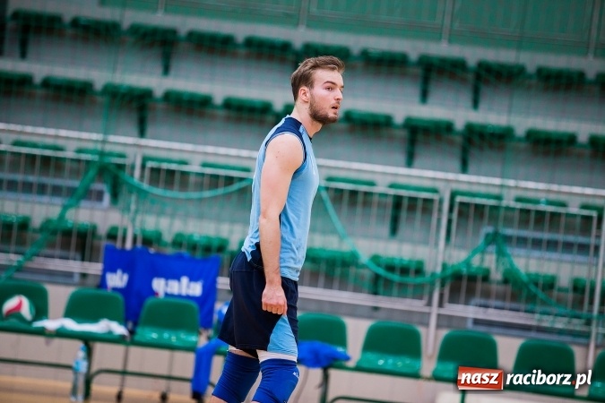 Zdjęcie w galerii na portalu naszraciborz.pl: Siatkarze PWSZ Racibórz awansowali do półfinału Akademickich Mistrzostw Polski wiadomości z regionu