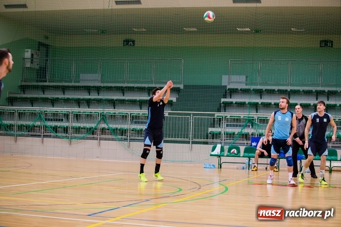 Zdjęcie w galerii na portalu naszraciborz.pl: Siatkarze PWSZ Racibórz awansowali do półfinału Akademickich Mistrzostw Polski wiadomości z regionu